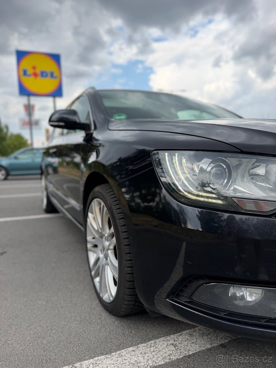 2015 Škoda SUPERB - 6