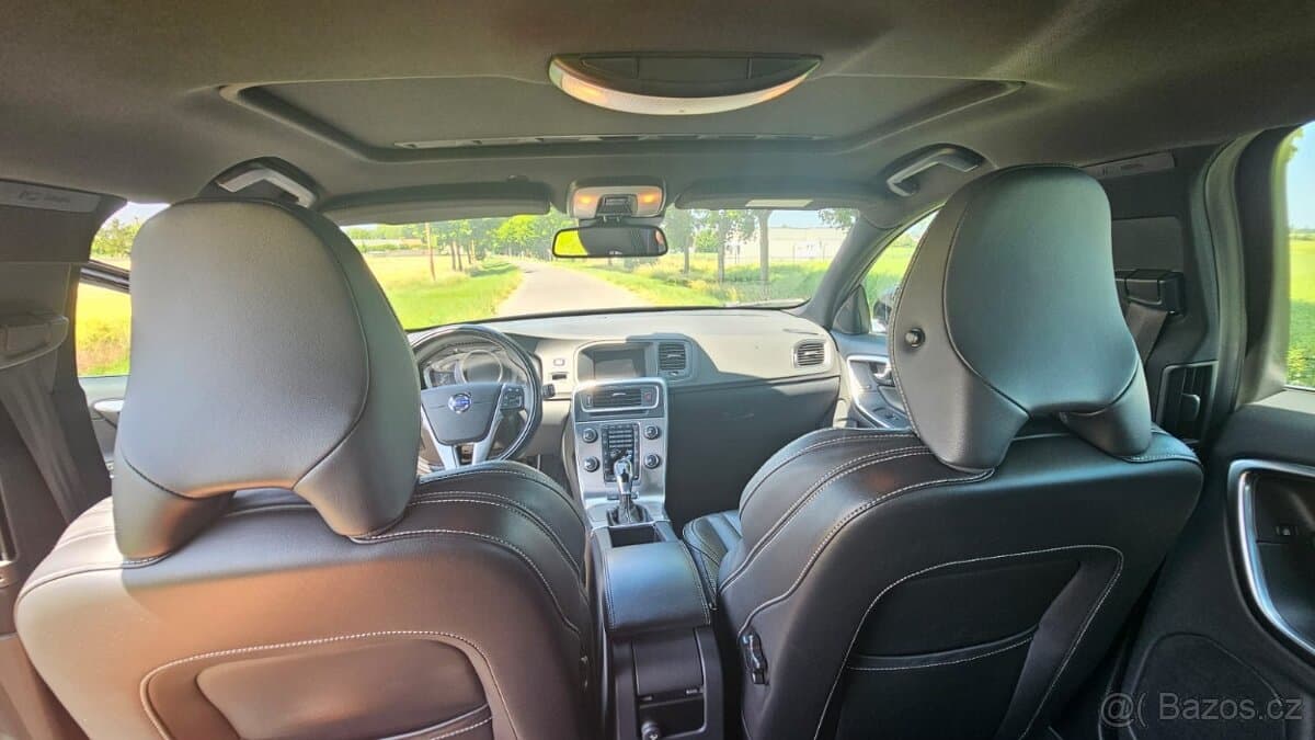2014 Volvo V60 - 6