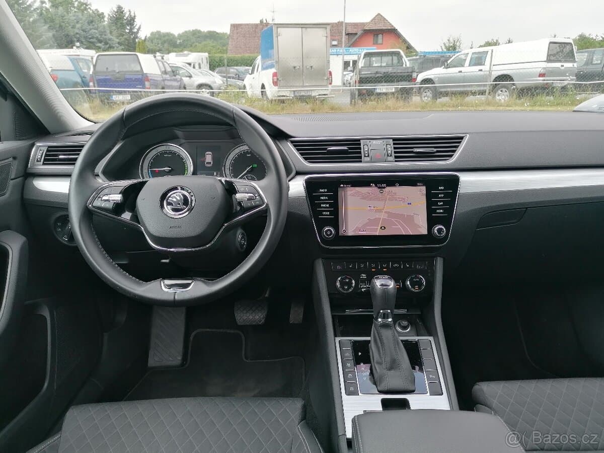2022 Škoda SUPERB - 6