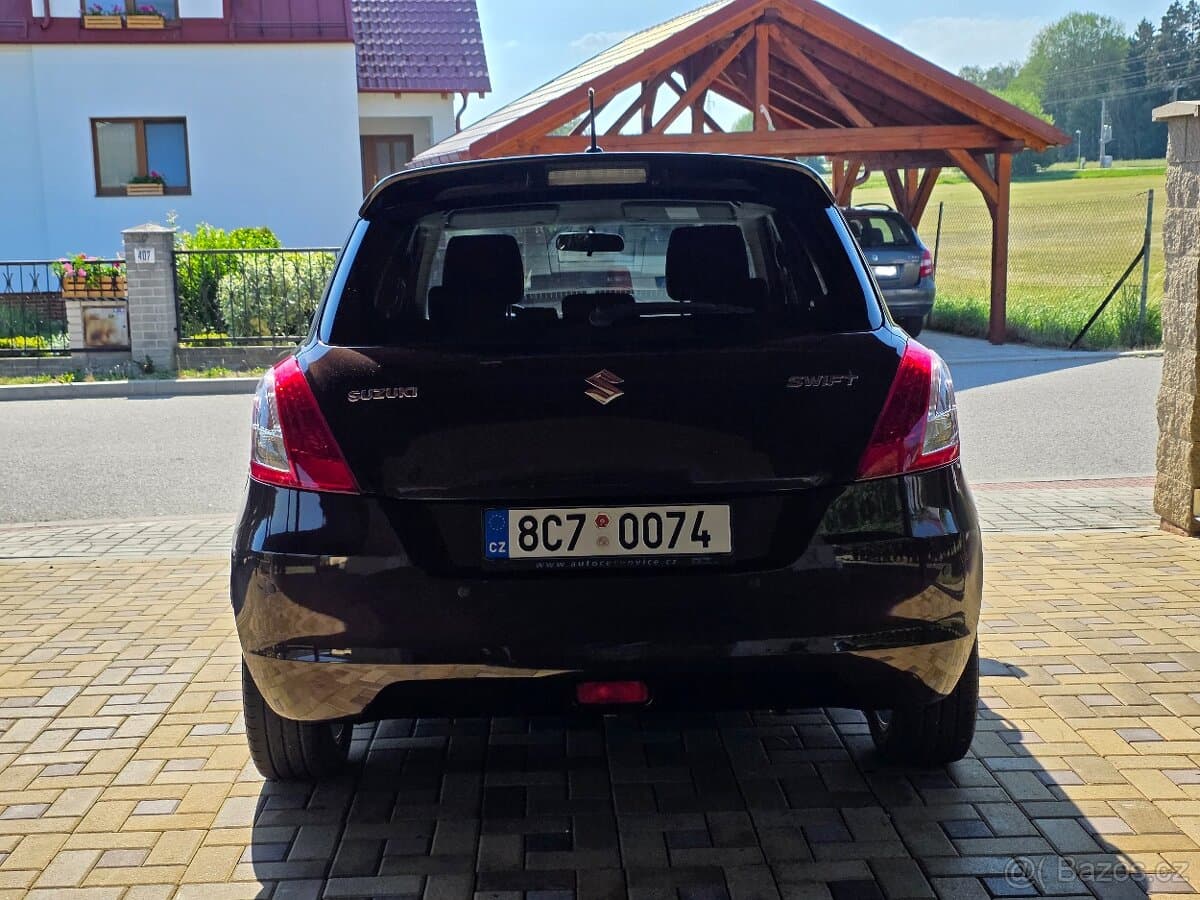 2012 Suzuki SWIFT - 6