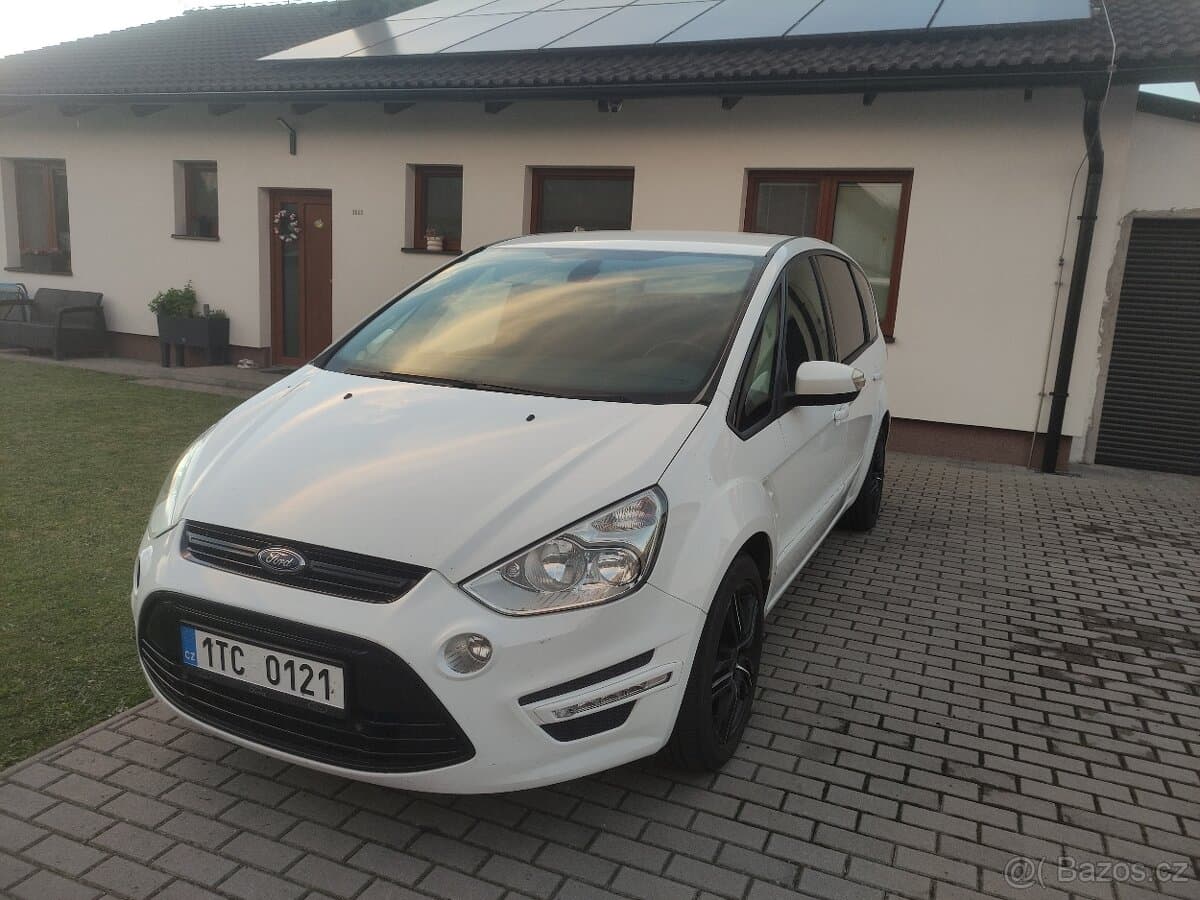 Ford S-MAX - 6