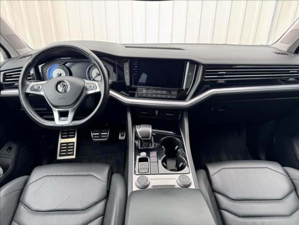 2018 Volkswagen TOUAREG - 6
