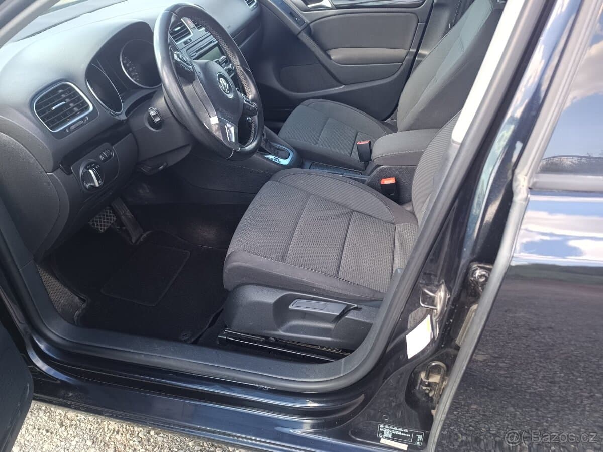 2011 Volkswagen GOLF - 6