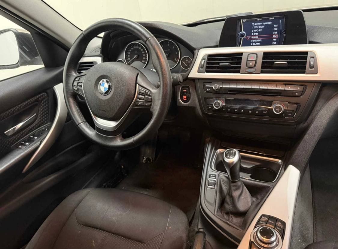 2013 BMW 3-SERIES - 6
