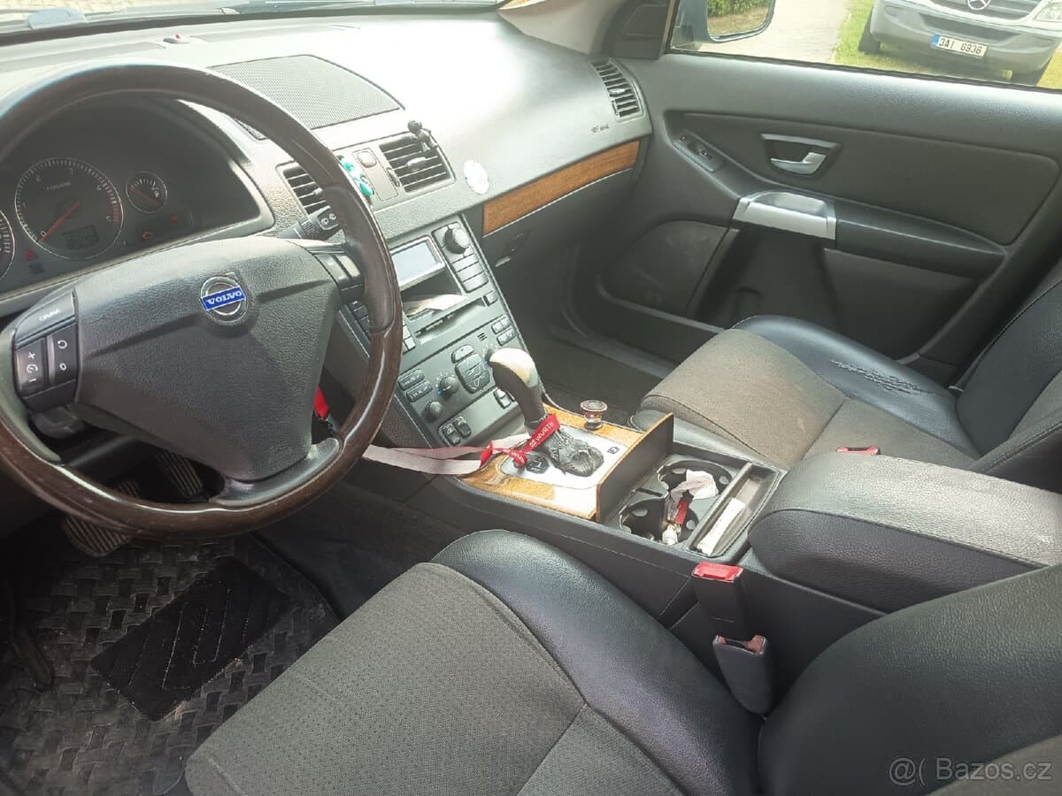 2003 Volvo XC90 - 6