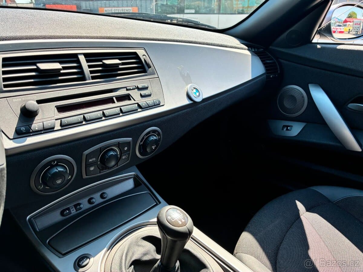 2003 BMW Z4 - 6