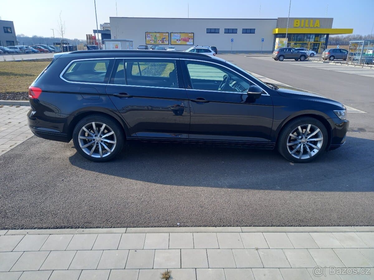 2020 Volkswagen PASSAT - 6