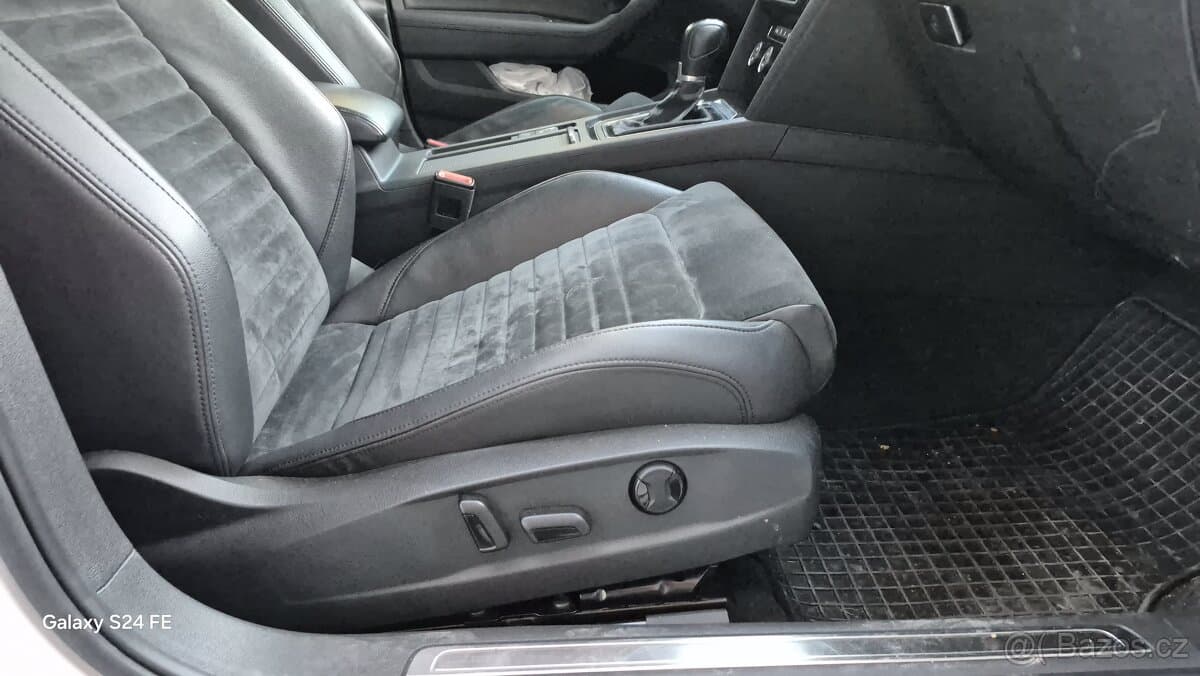 2015 Volkswagen PASSAT - 6