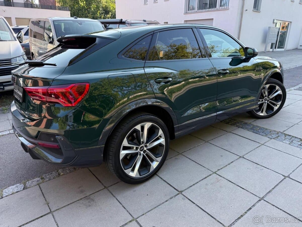 2022 Audi Q3 - 6