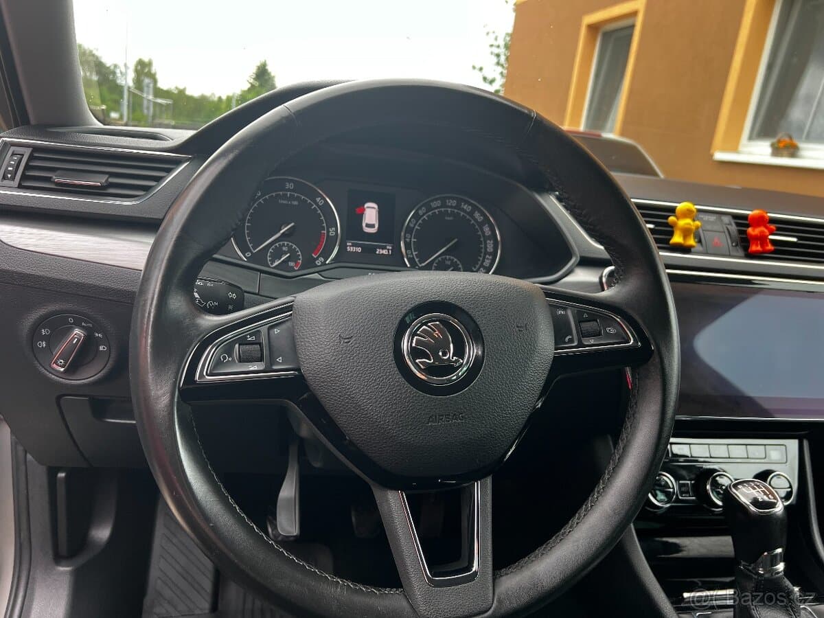 2017 Škoda SUPERB - 6