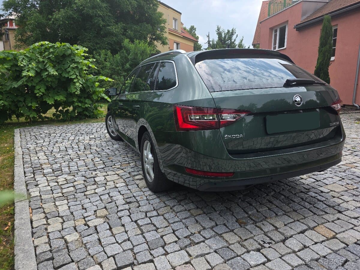 2018 Škoda SUPERB - 6