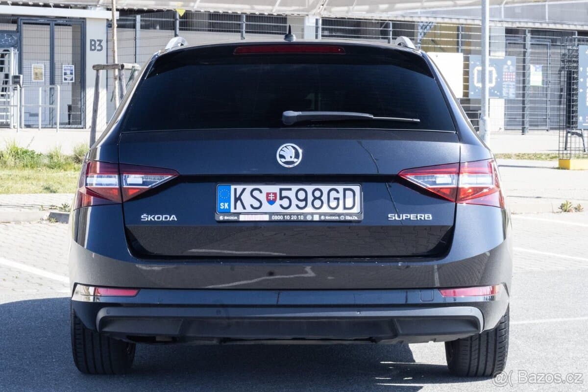 2016 Škoda SUPERB - 6