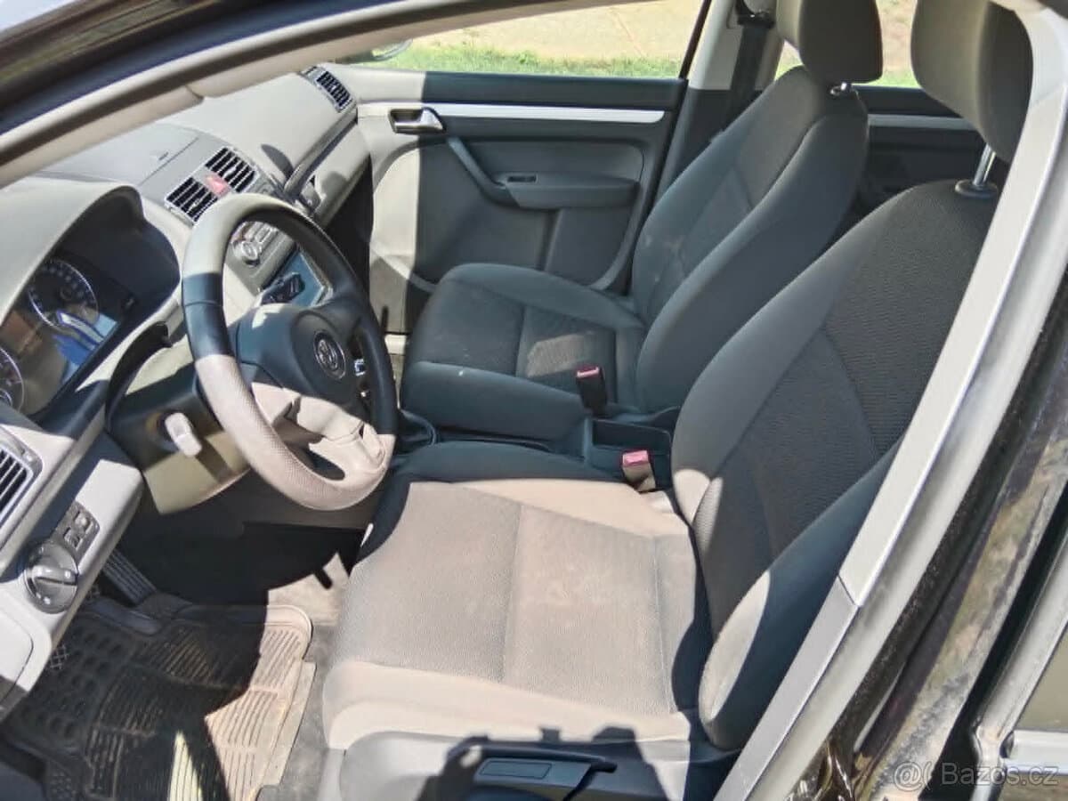 2011 Volkswagen TOURAN - 6