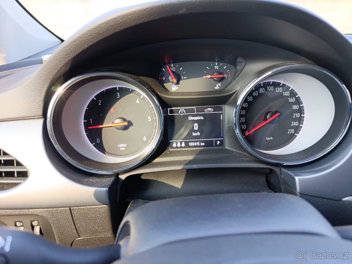 2018 Opel ASTRA - 6