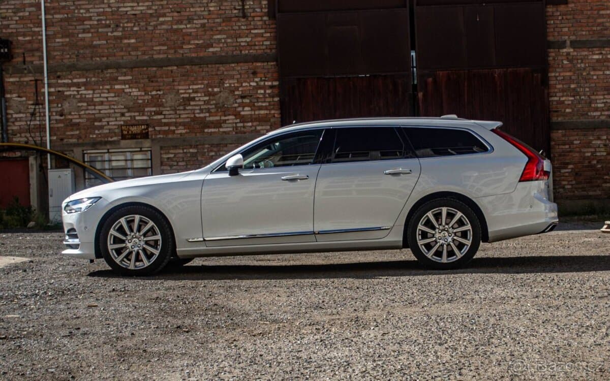 2017 Volvo V90 - 6
