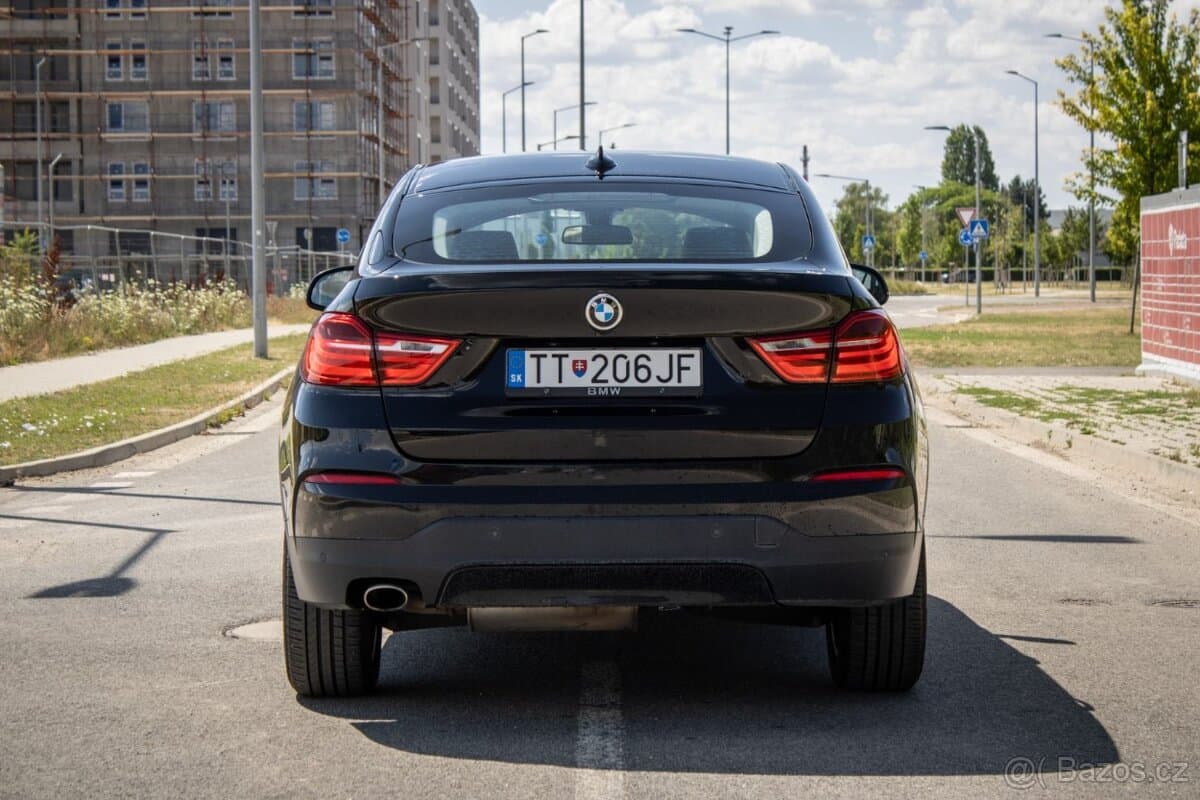 2017 BMW X4 - 6