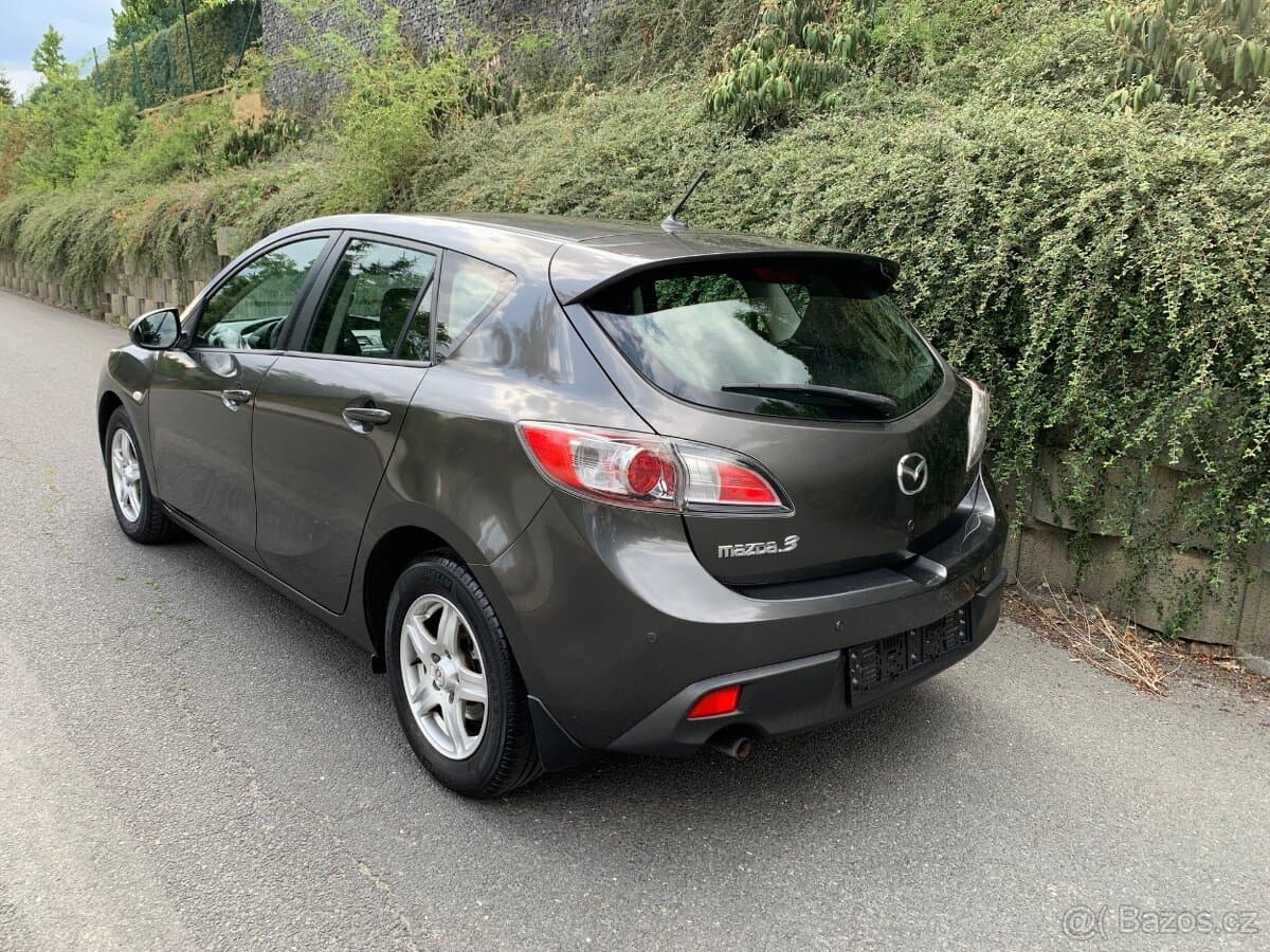 2010 Mazda 3 - 6