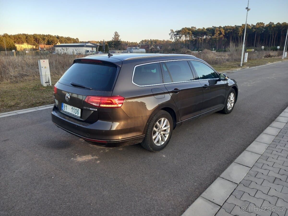 2015 Volkswagen PASSAT - 6