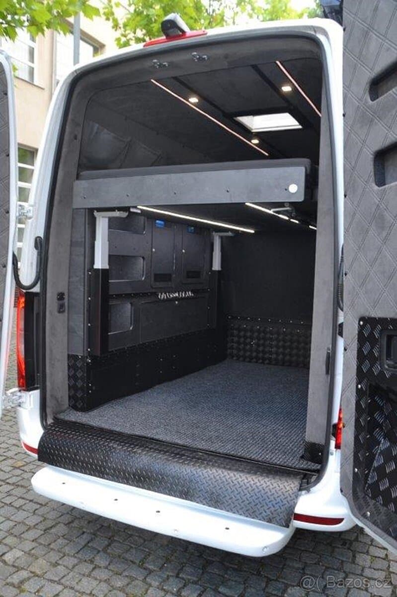 Mercedes-Benz SPRINTER - 6