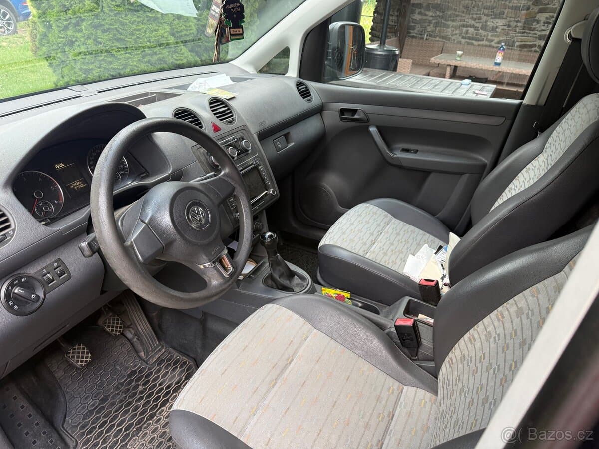 2011 Volkswagen CADDY - 6