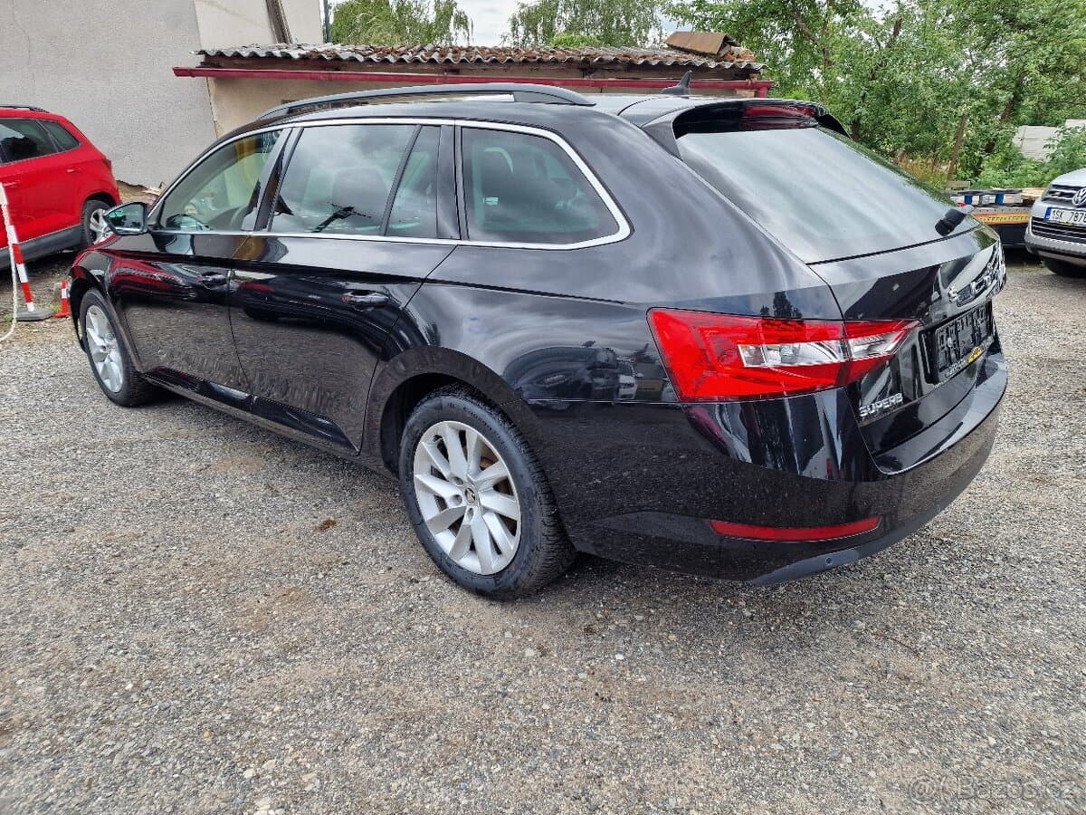 2020 Škoda SUPERB - 6