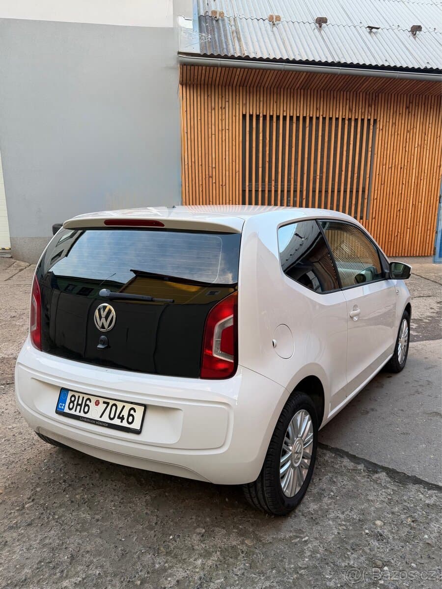 2014 Volkswagen UP! - 6