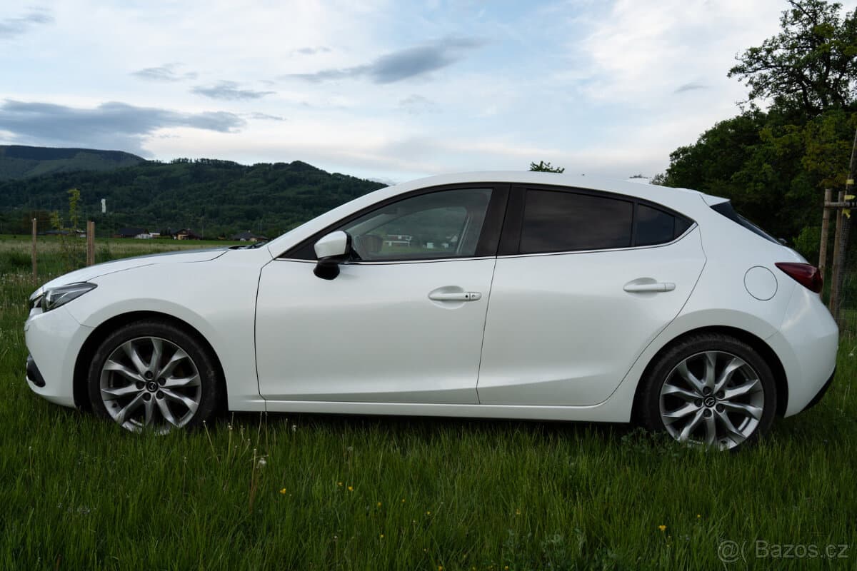 2015 Mazda 3 - 6