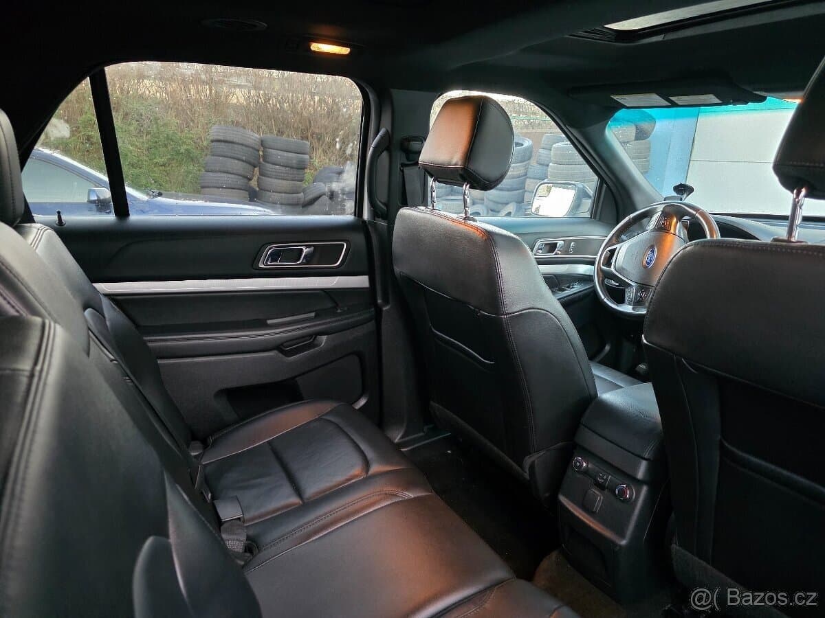 2016 Ford EXPLORER - 6