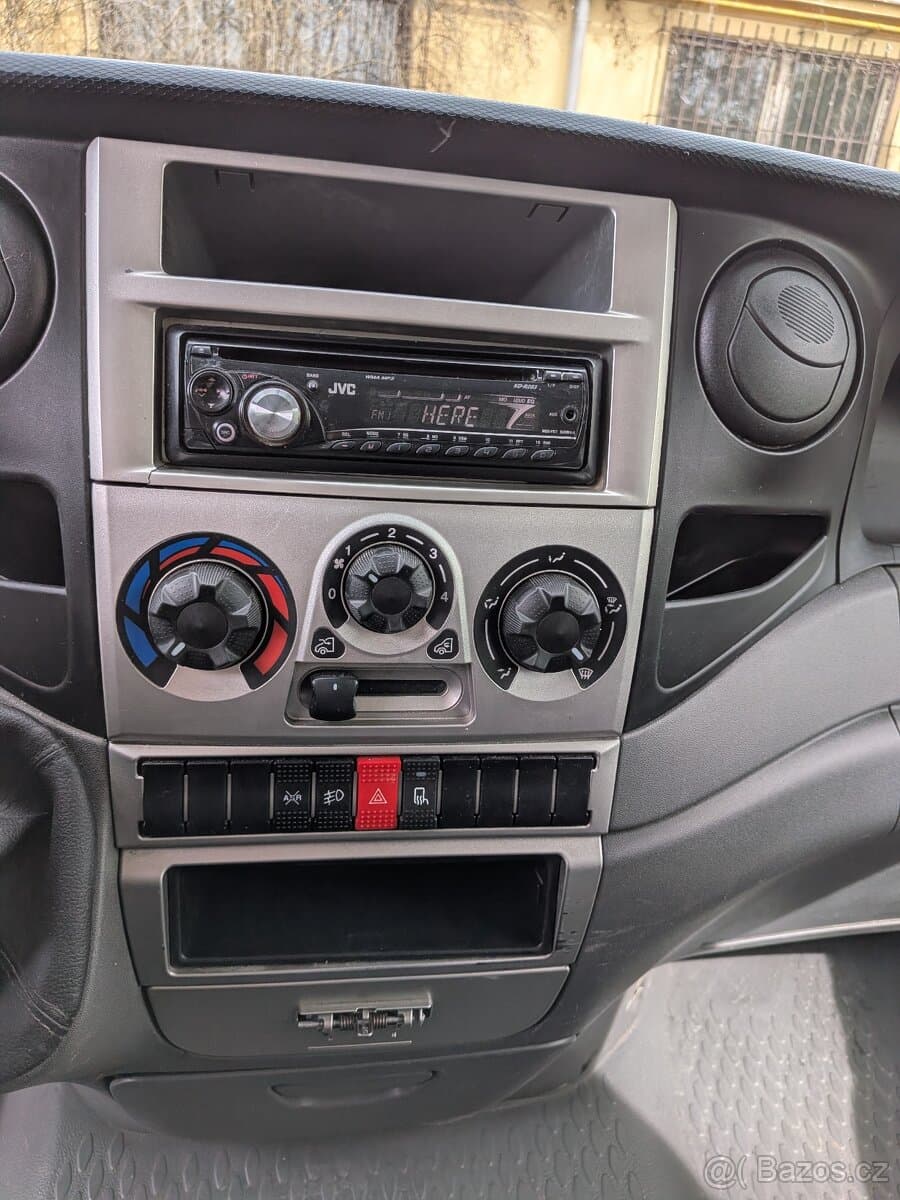 2011 Iveco OSTATNÍ - 6