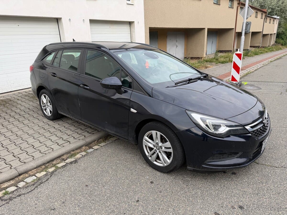 2018 Opel ASTRA - 6