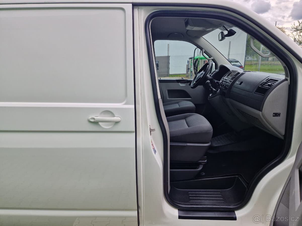 2015 Volkswagen TRANSPORTER - 6