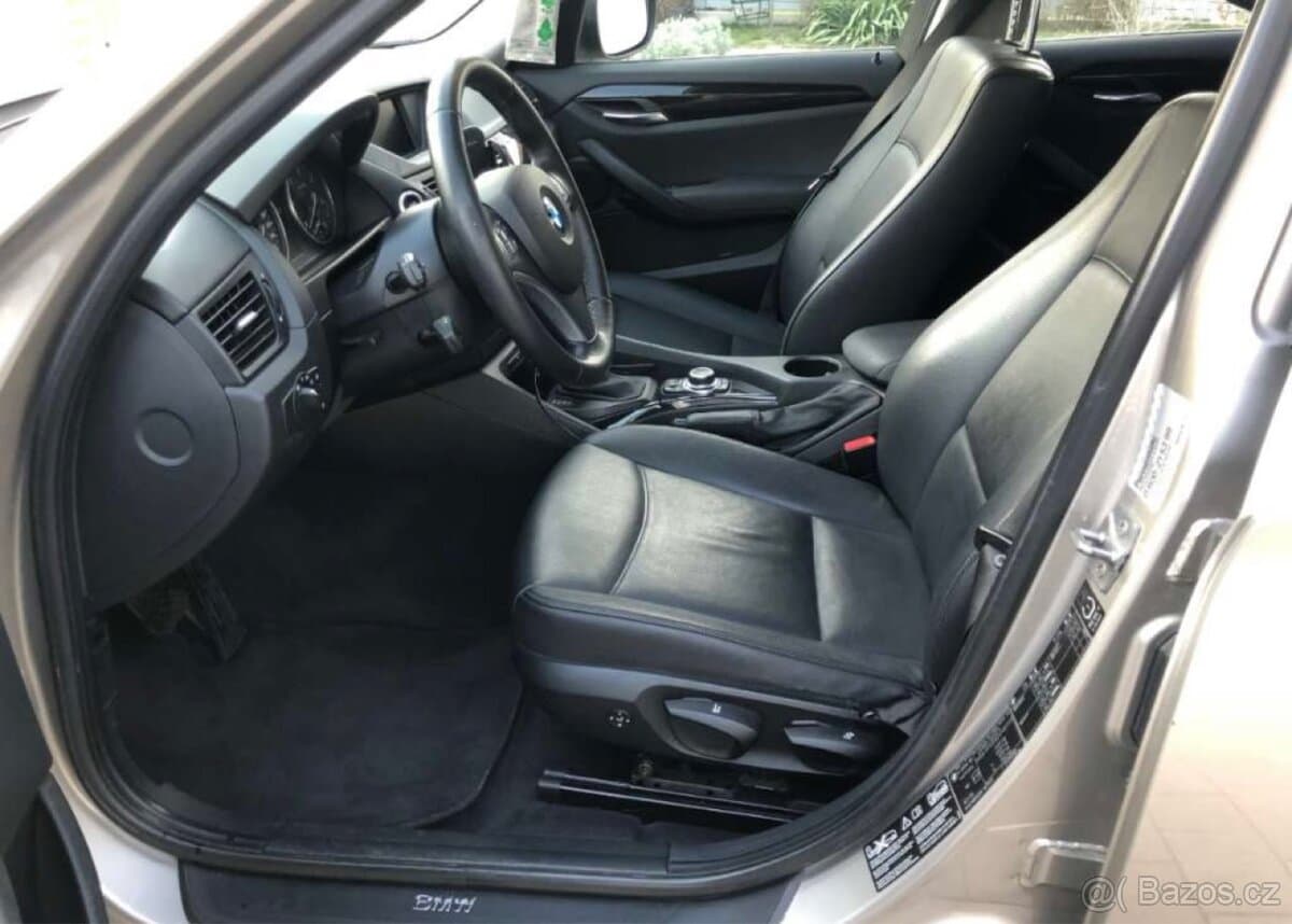 2010 BMW X1 - 6