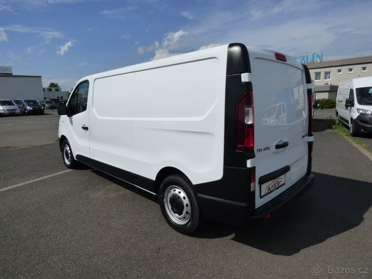 2021 Renault TRAFIC - 6