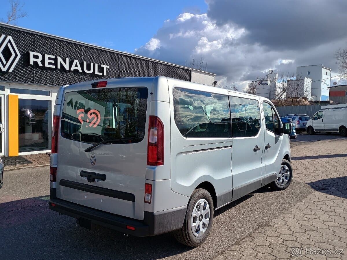 2026 Renault TRAFIC - 6