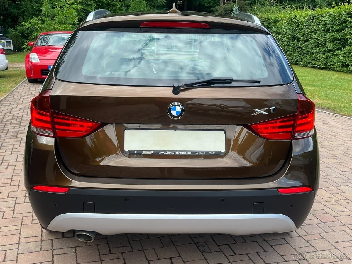 2011 BMW X1 - 6