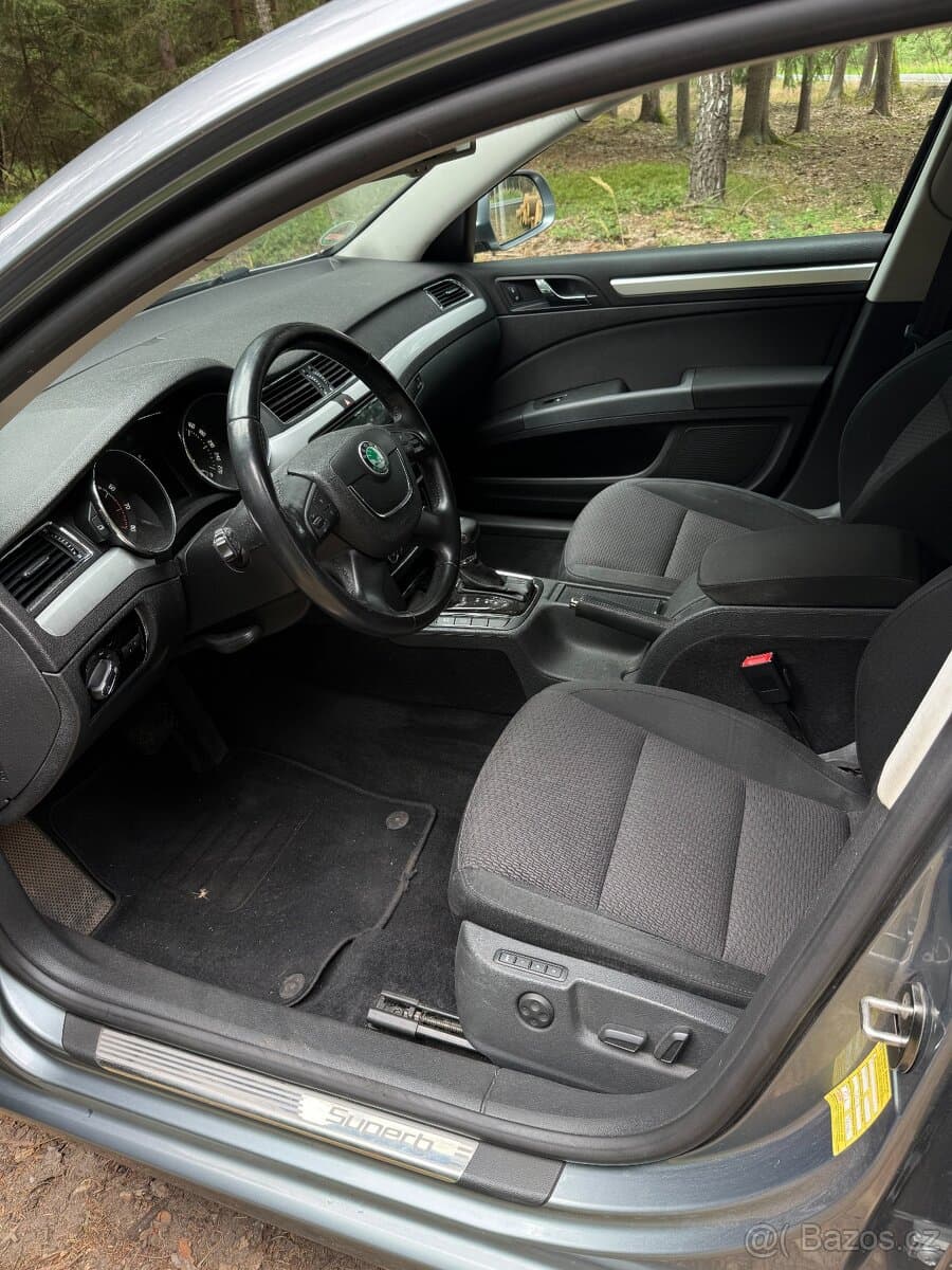 2010 Škoda SUPERB - 6