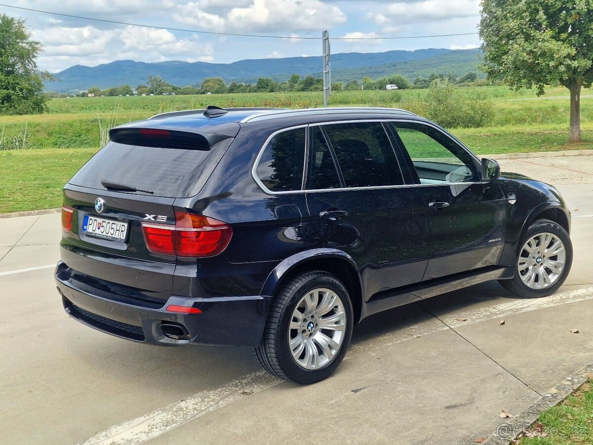 2011 BMW X5 - 6