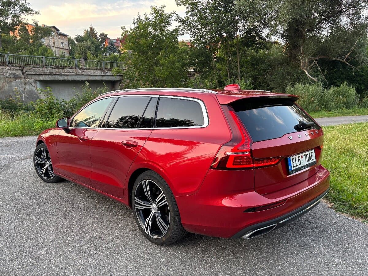 2020 Volvo V60 - 6