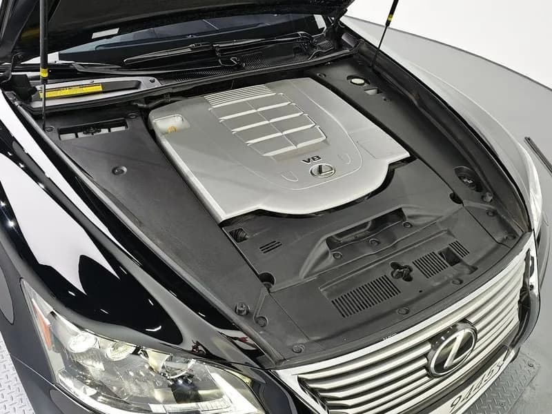 2015 Lexus LS - 6