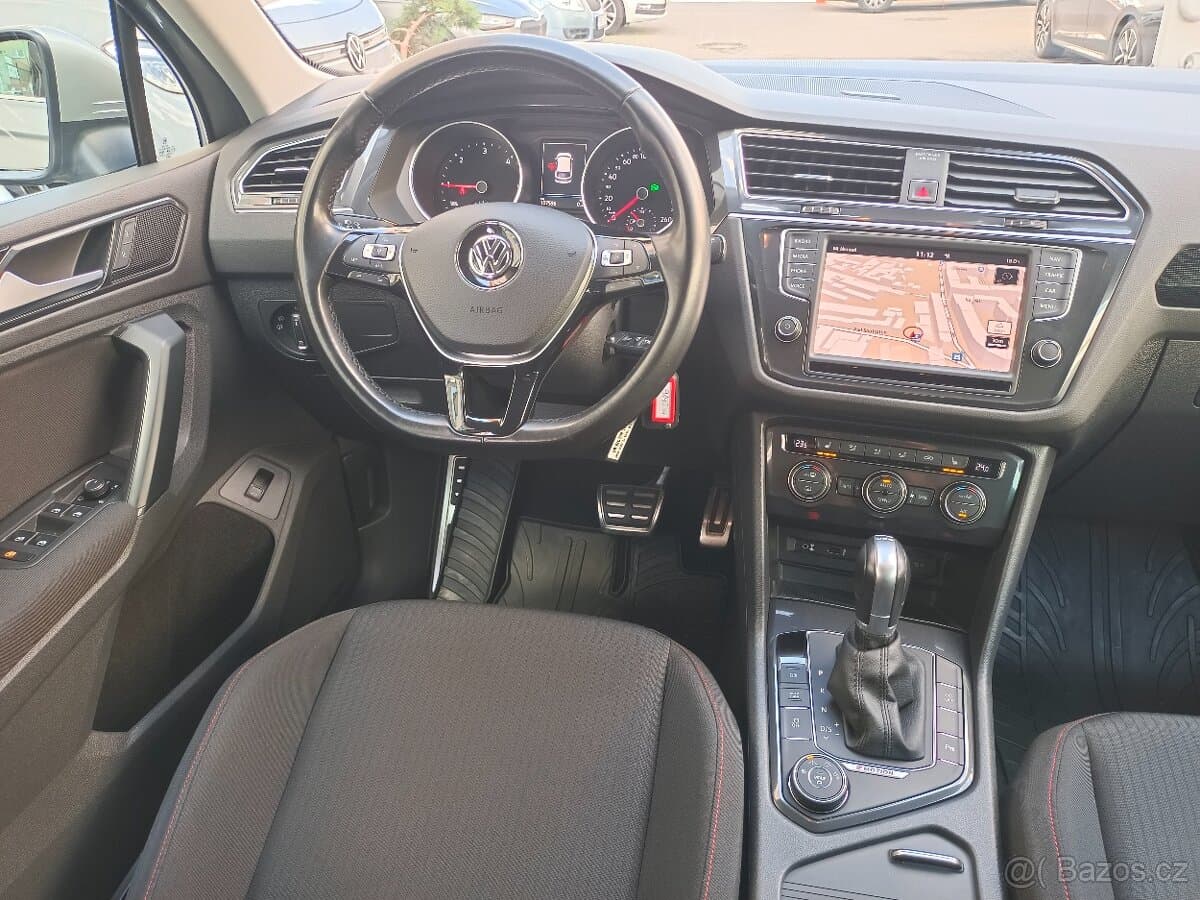 2017 Volkswagen TIGUAN - 6