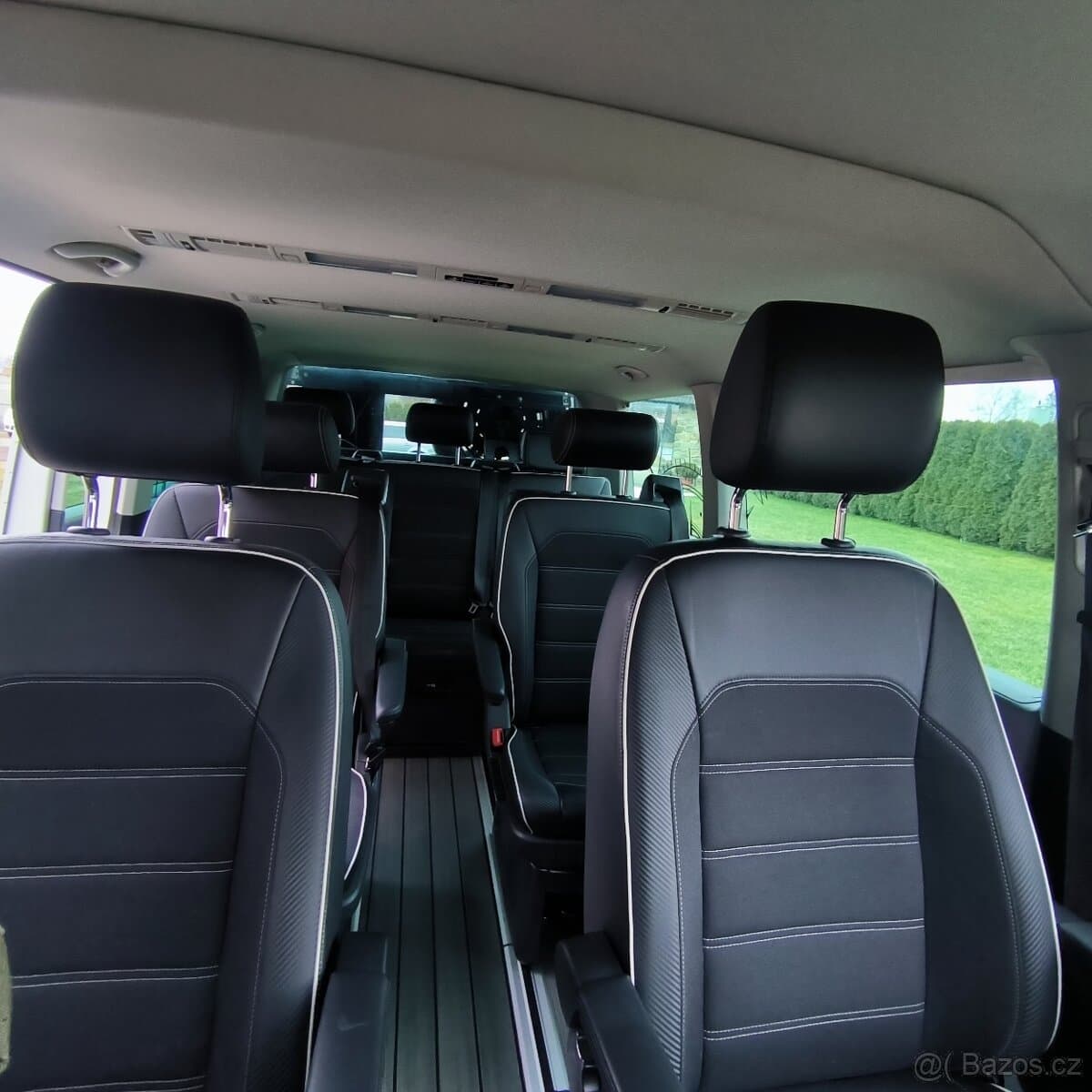 Volkswagen MULTIVAN - 6