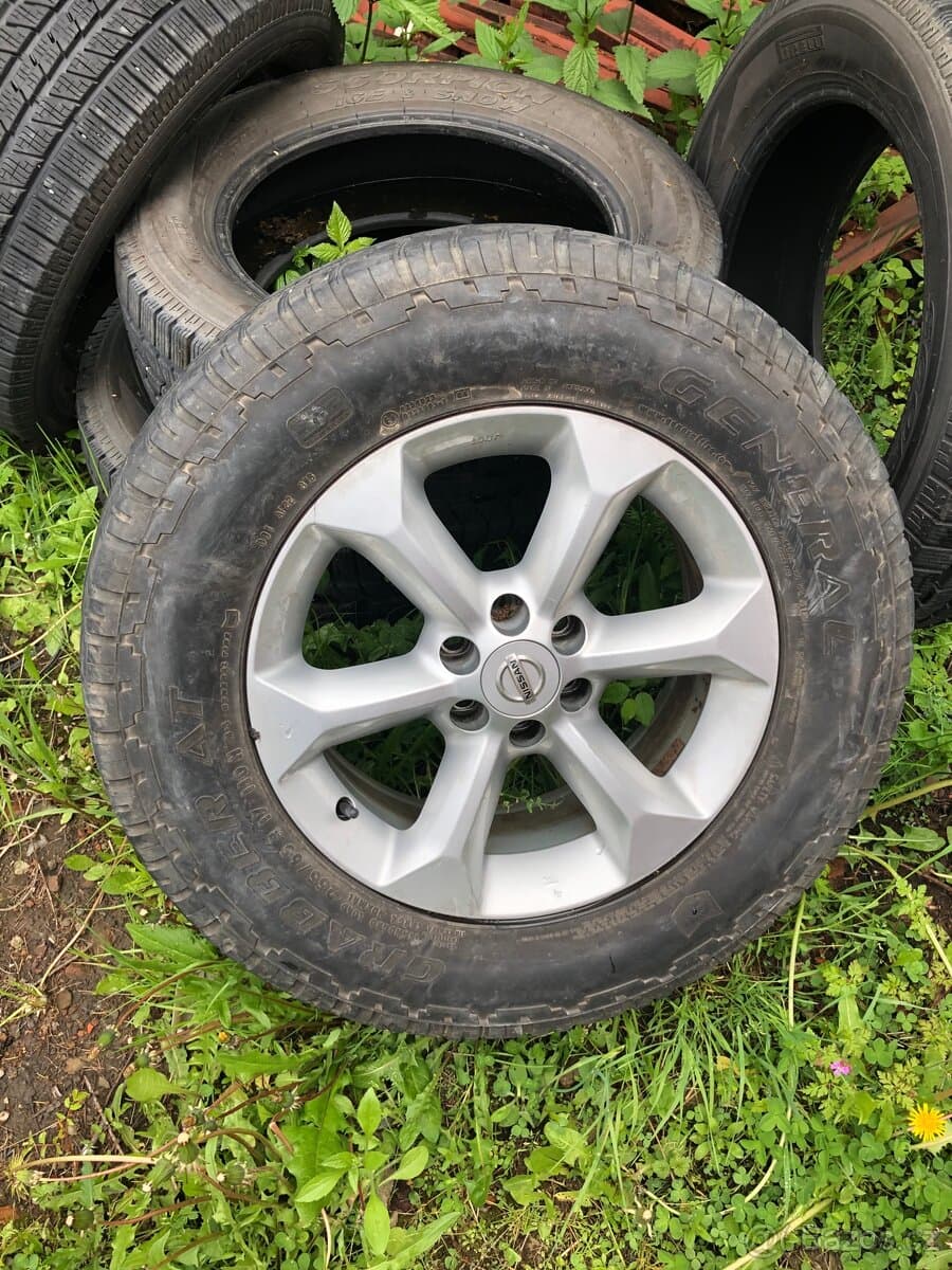 Nissan NAVARA - 6