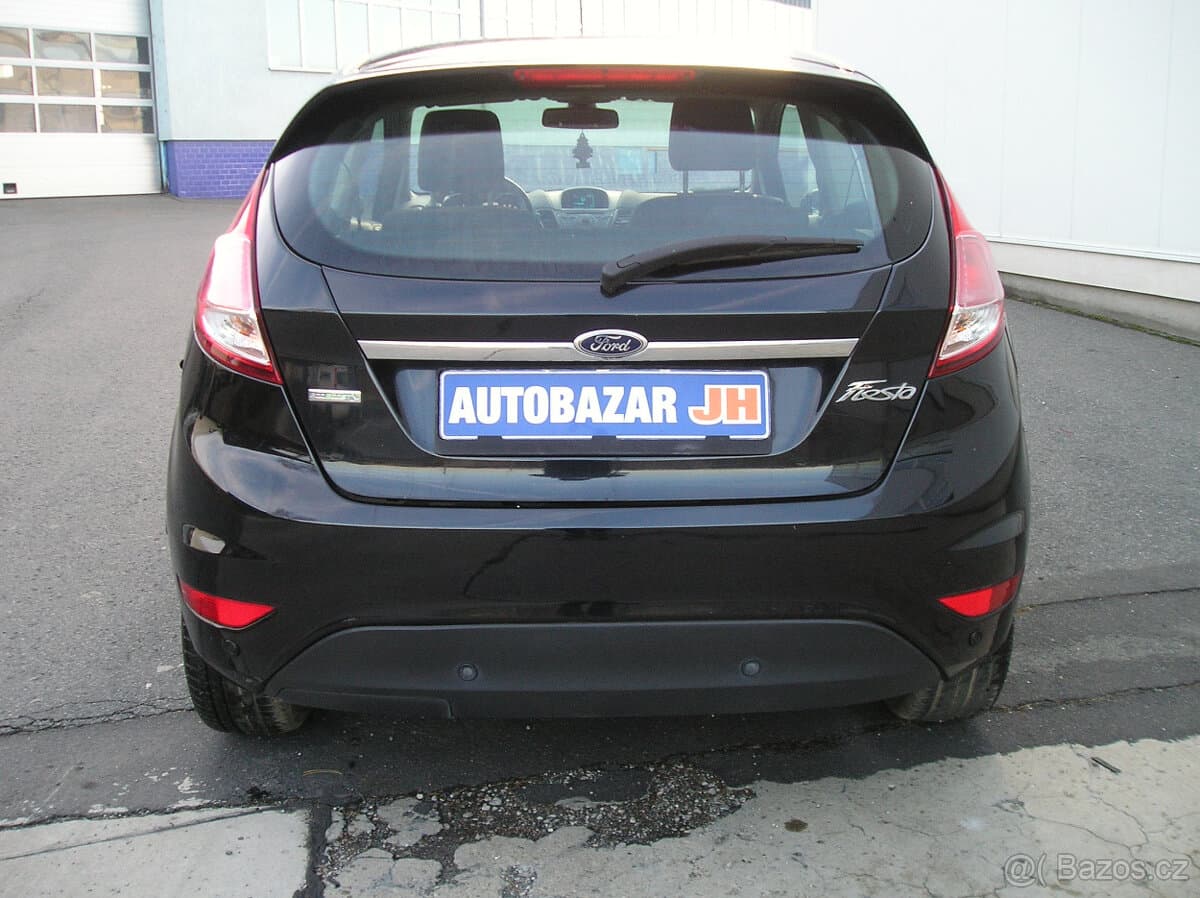 2013 Ford FIESTA - 6