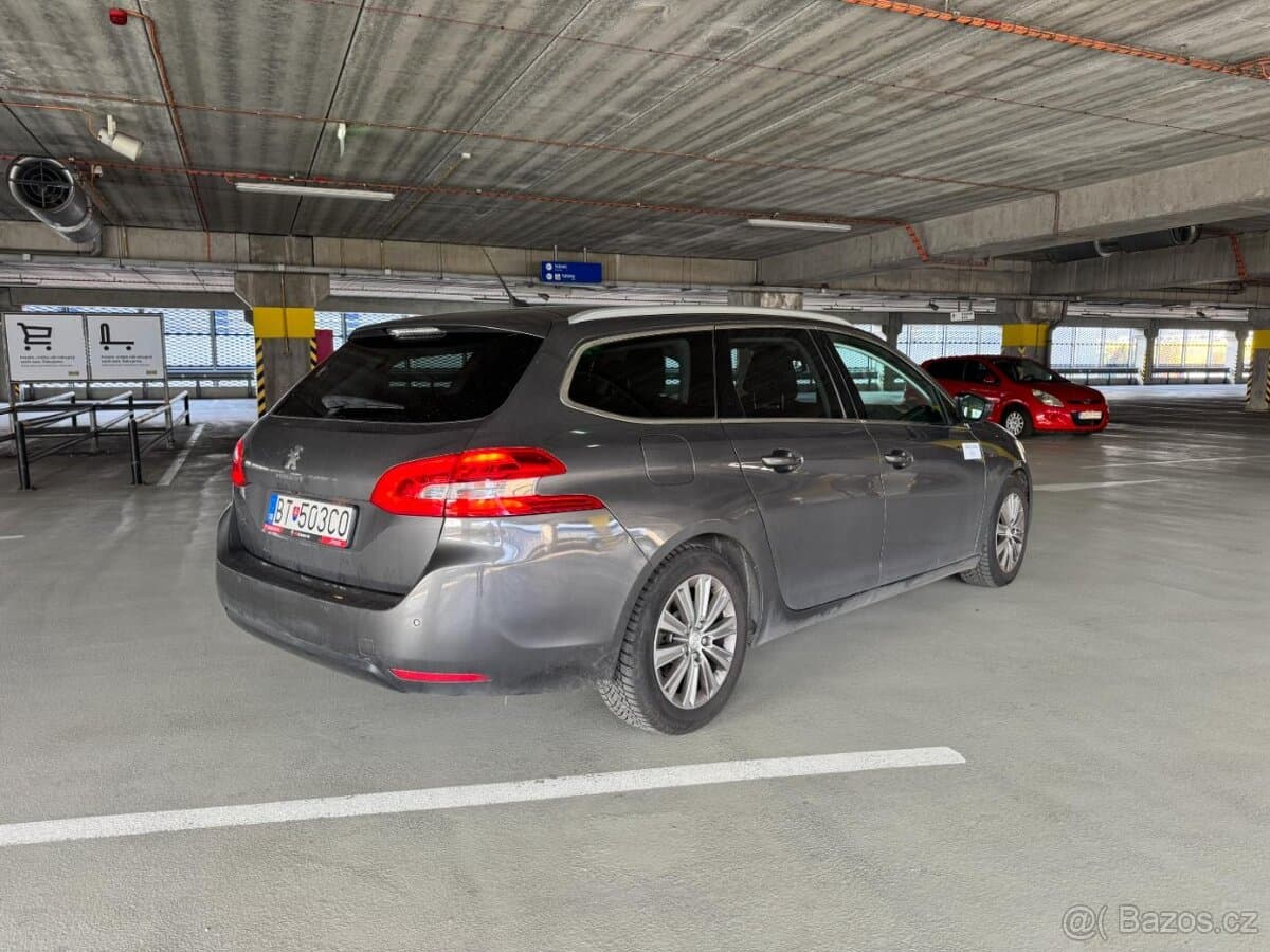 2019 Peugeot 308 - 6