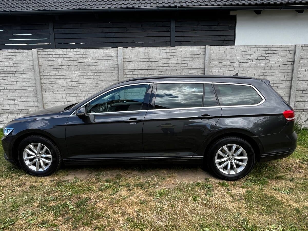 2019 Volkswagen PASSAT - 6