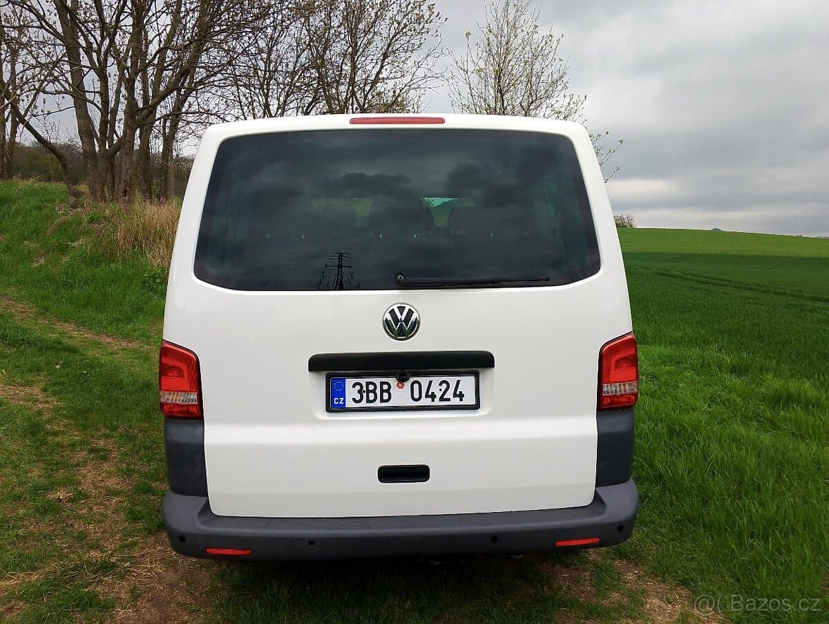 2010 Volkswagen CARAVELLE - 6