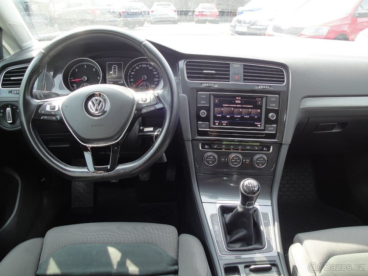 2019 Volkswagen GOLF - 6
