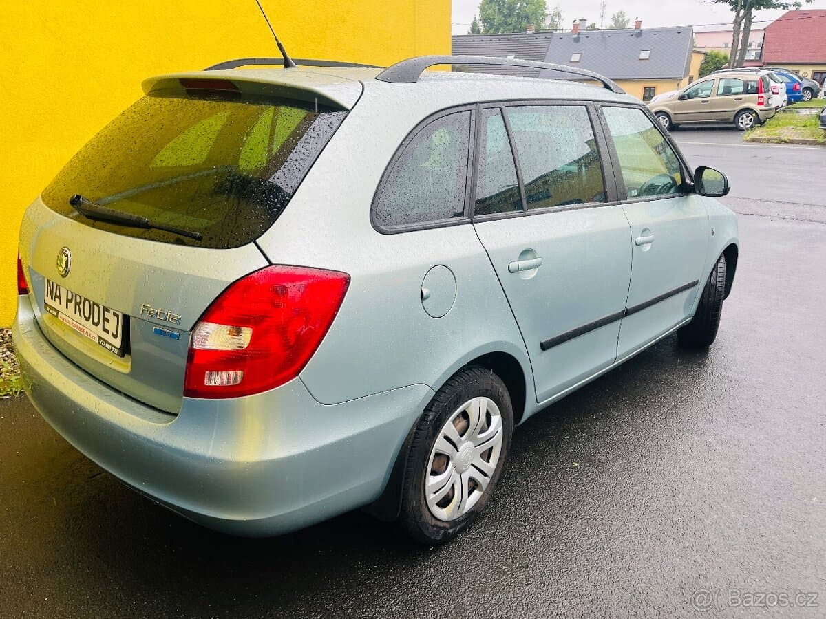 2011 Škoda FABIA - 6