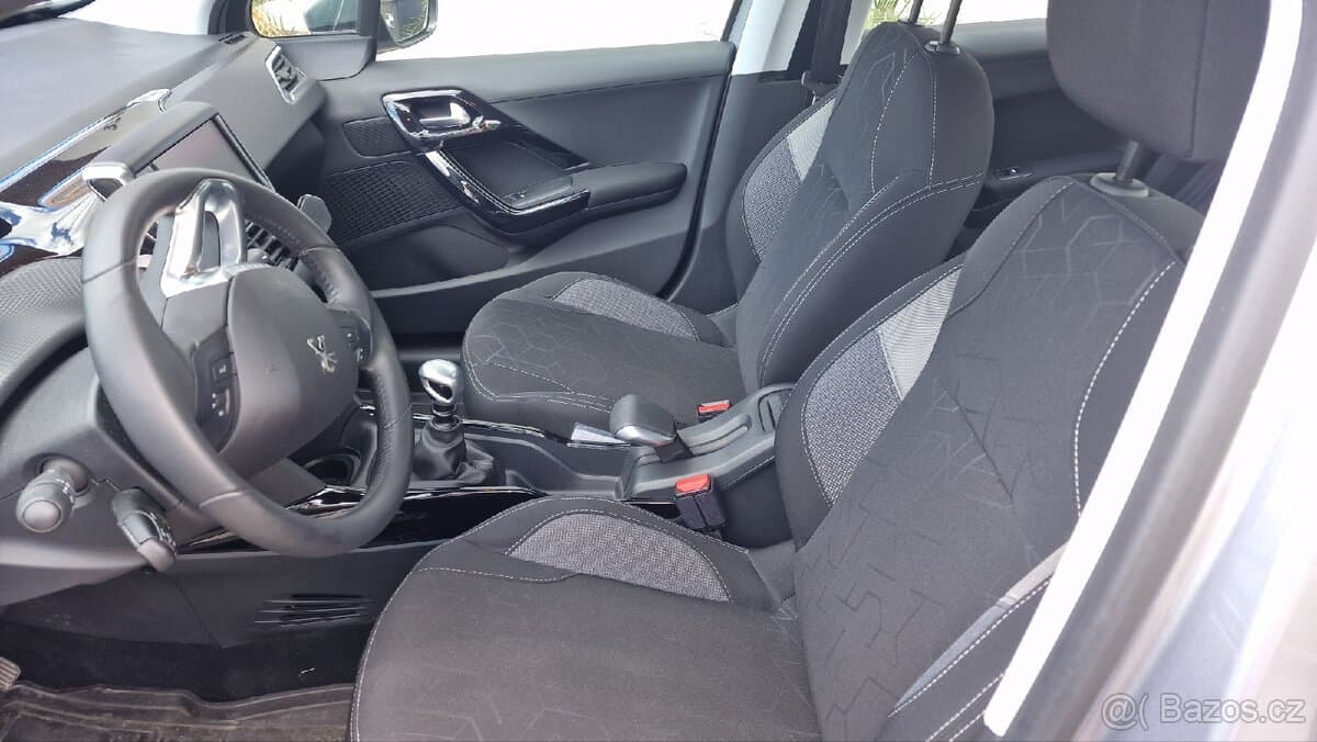 2019 Peugeot 2008 - 6