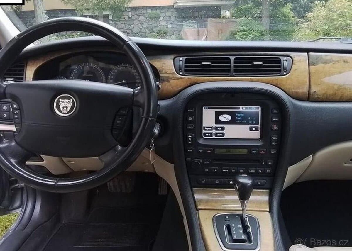 2002 Jaguar S-TYPE - 6